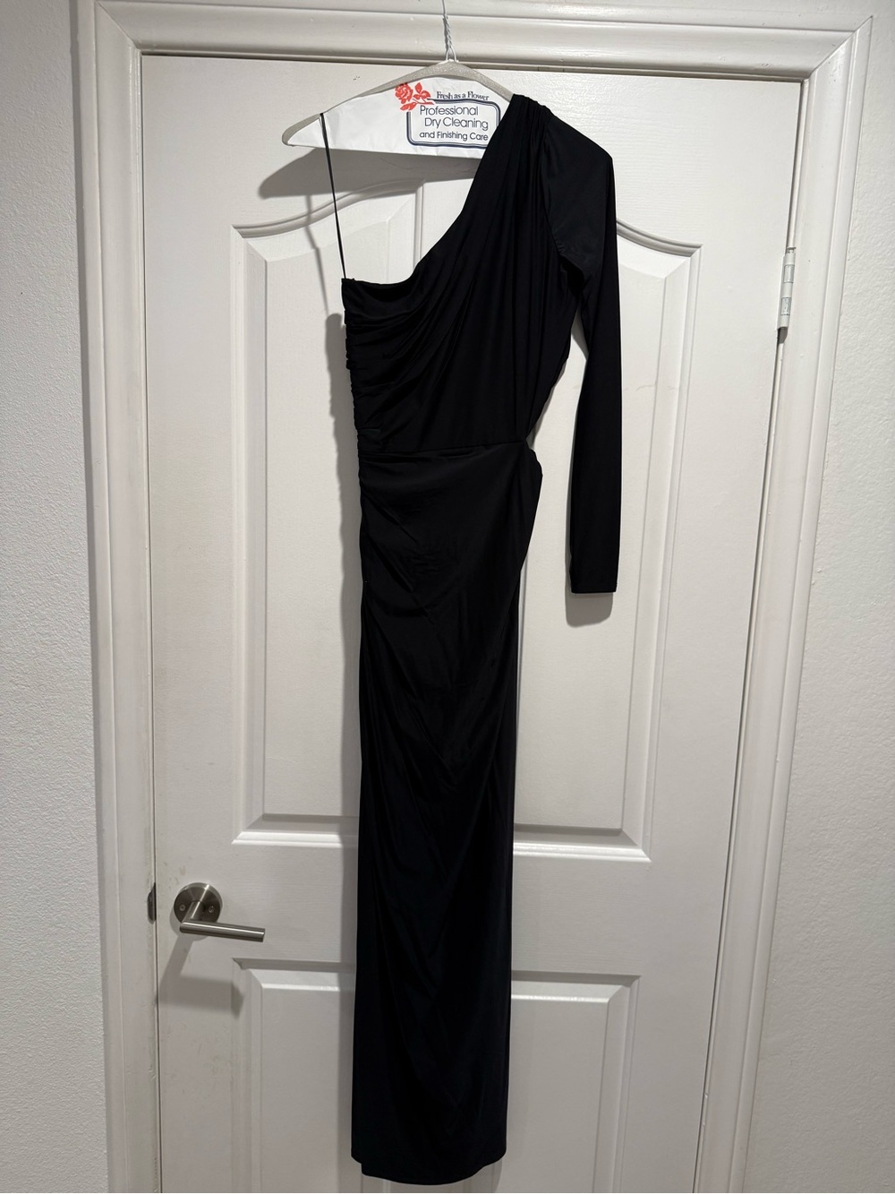 Abercrombie & Fitch Black One Shoulder Ruched Maxi Dress Size S